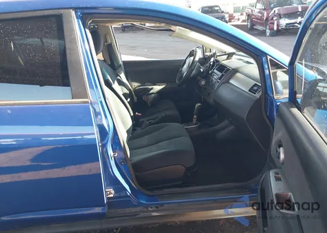 2011 Nissan Versa 1.8S z USA, uszkodzony, nr VIN 3N1BC1CP2BL484700